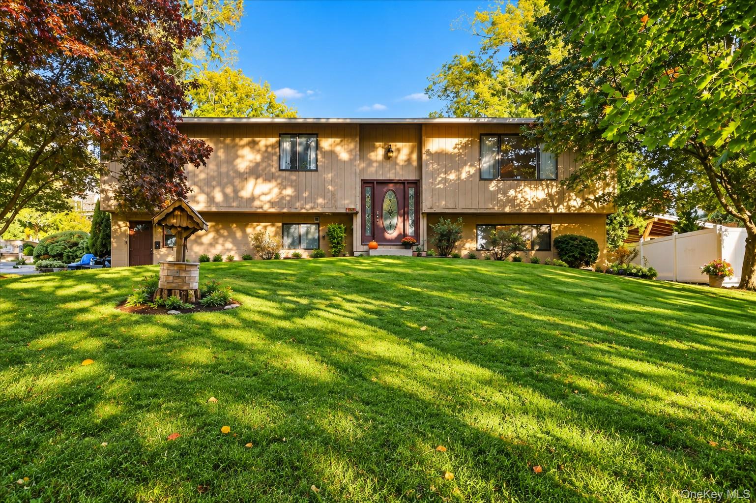 101 Pomander Drive – For Sale photo 2