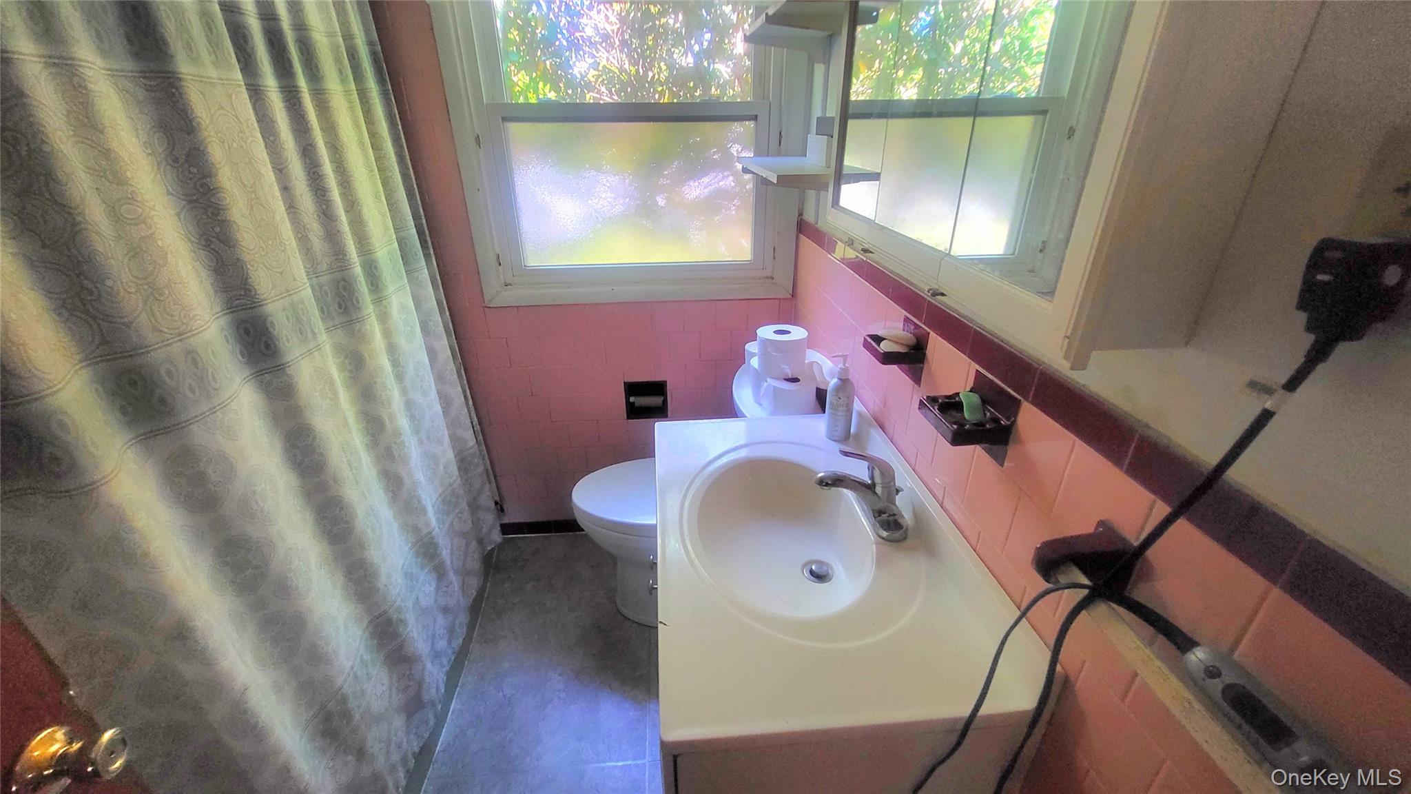 26 Bahret Avenue – For Sale photo 14