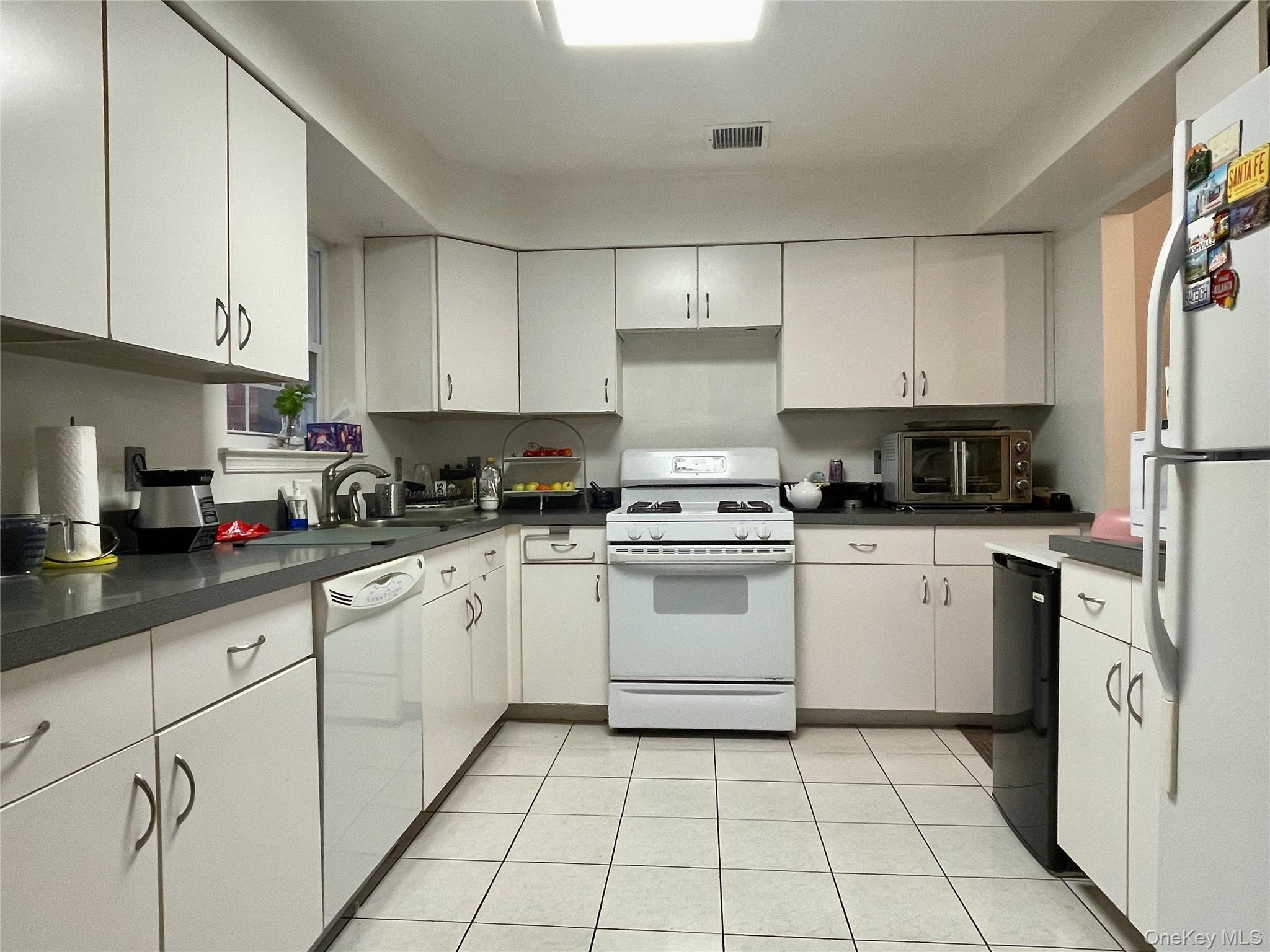 1804 Dorset Drive – For Rent photo 9