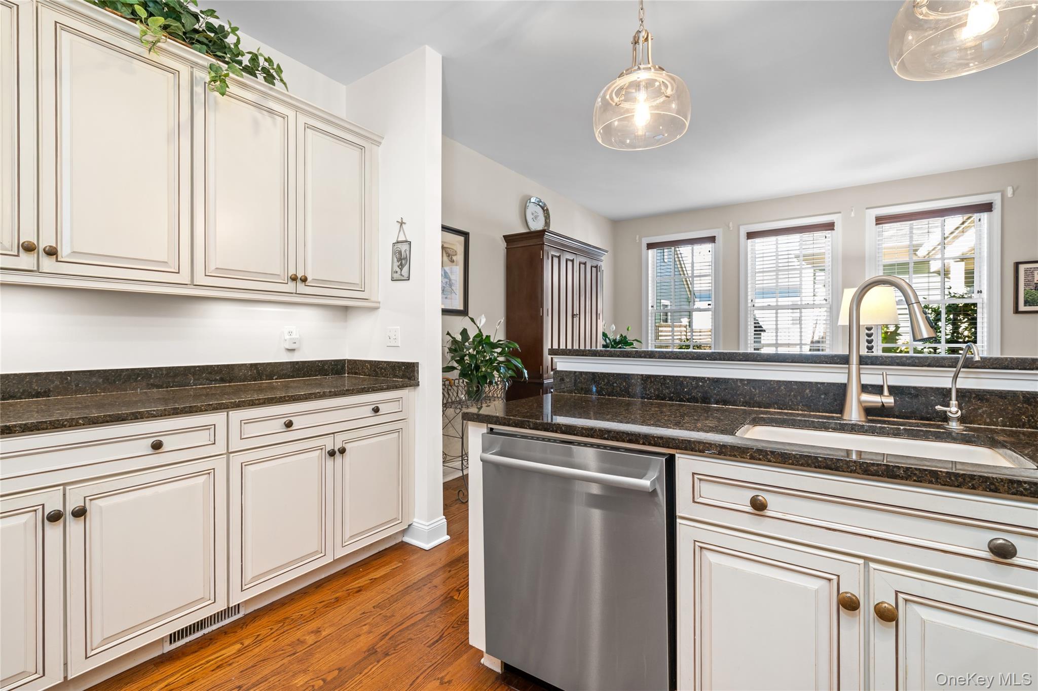 52 Cropsey Street – For Sale photo 17
