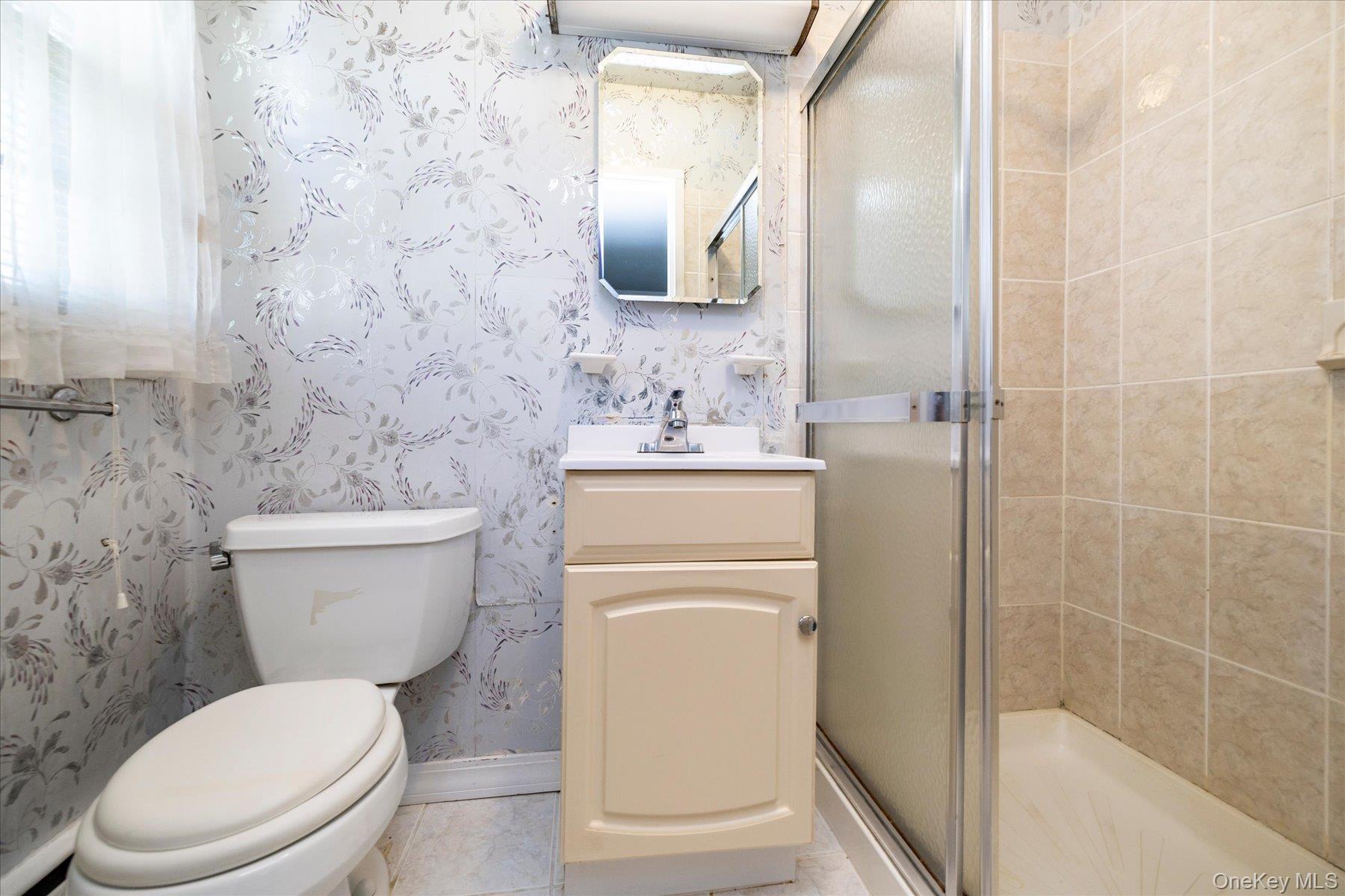 2498 Kayron Lane – For Sale photo 22