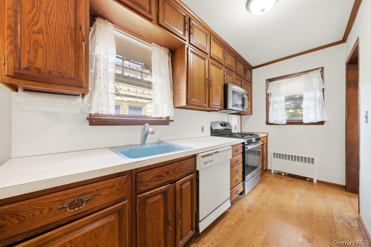 24 Cooper Street – For Sale photo 11