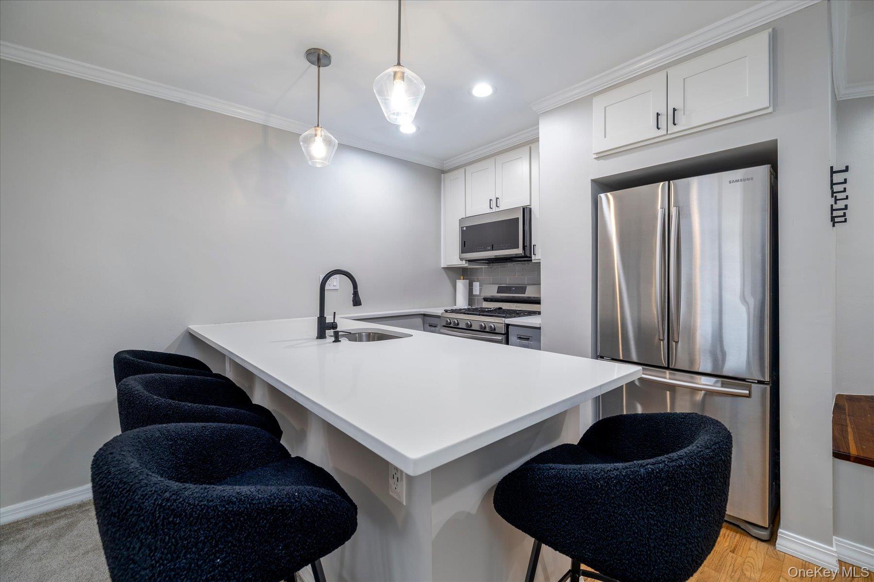 1 E Broadway Ave, Unit 7A photo 5