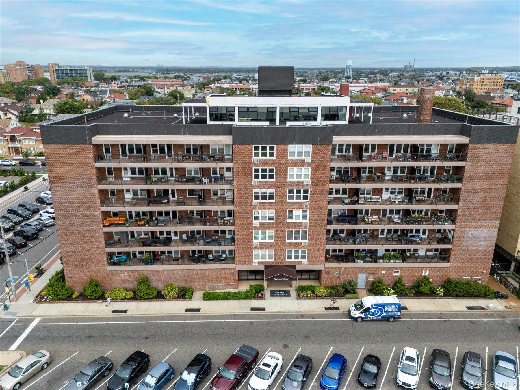 1 E Broadway Ave, Unit 7A photo 13