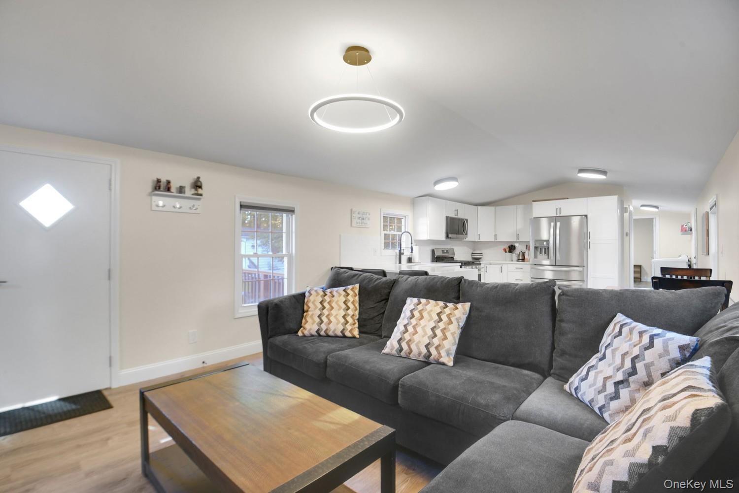 98 Inwood Avenue, Unit 20 photo 4