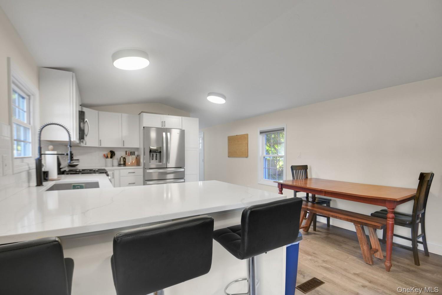 98 Inwood Avenue, Unit 20 photo 6