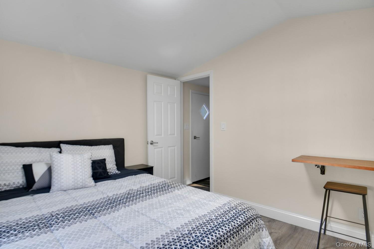 98 Inwood Avenue, Unit 20 photo 12