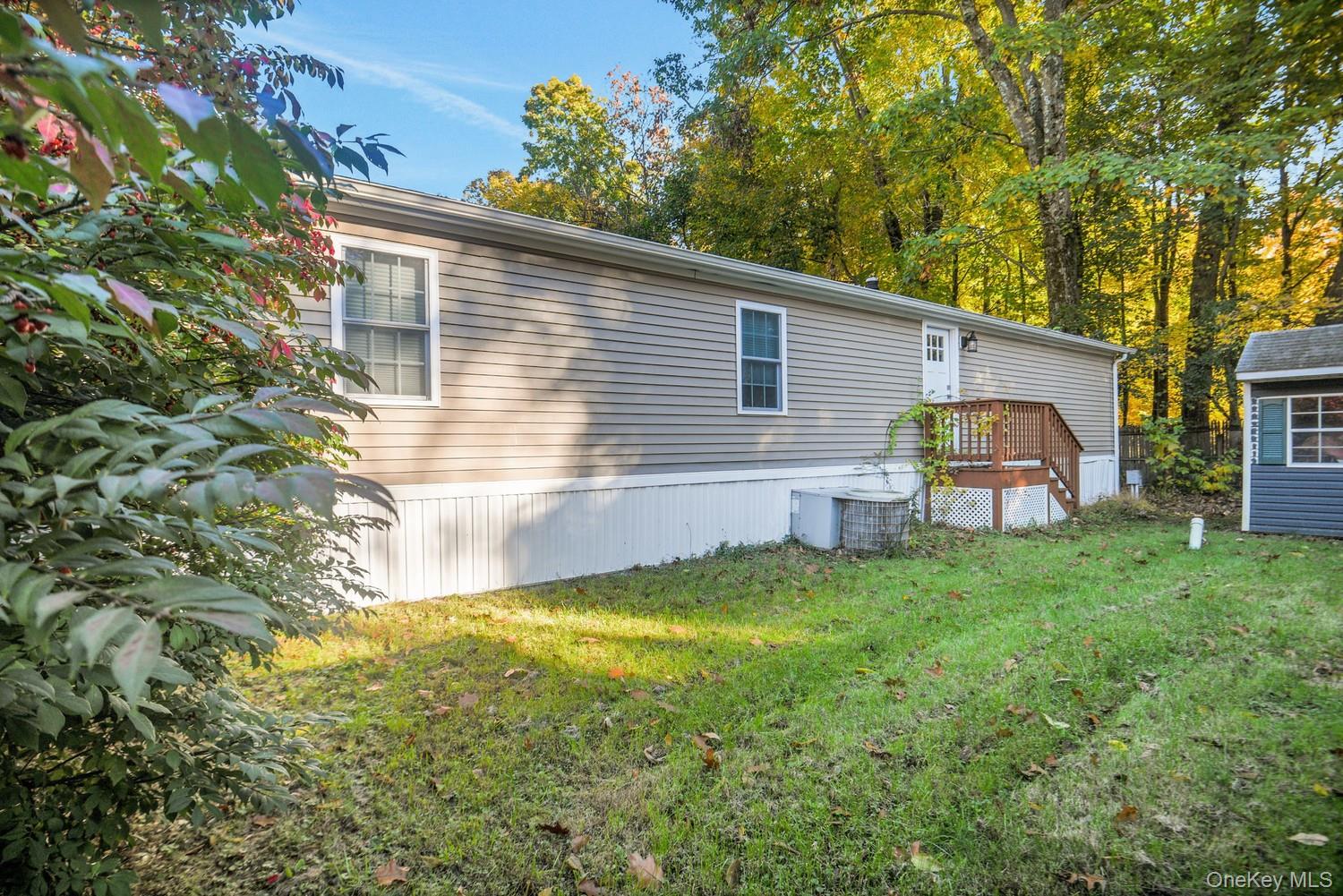 98 Inwood Avenue, Unit 20 photo 2