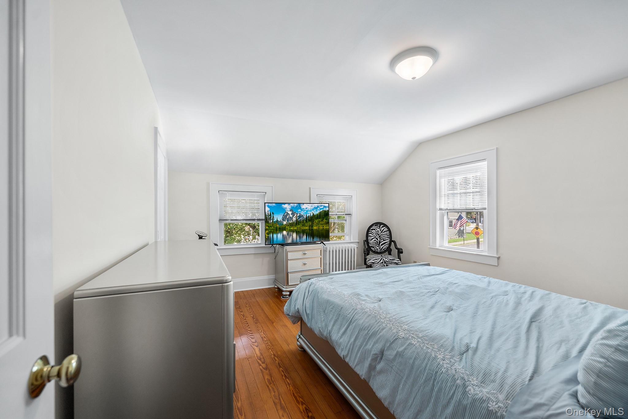162 Bentley Street – For Sale photo 16