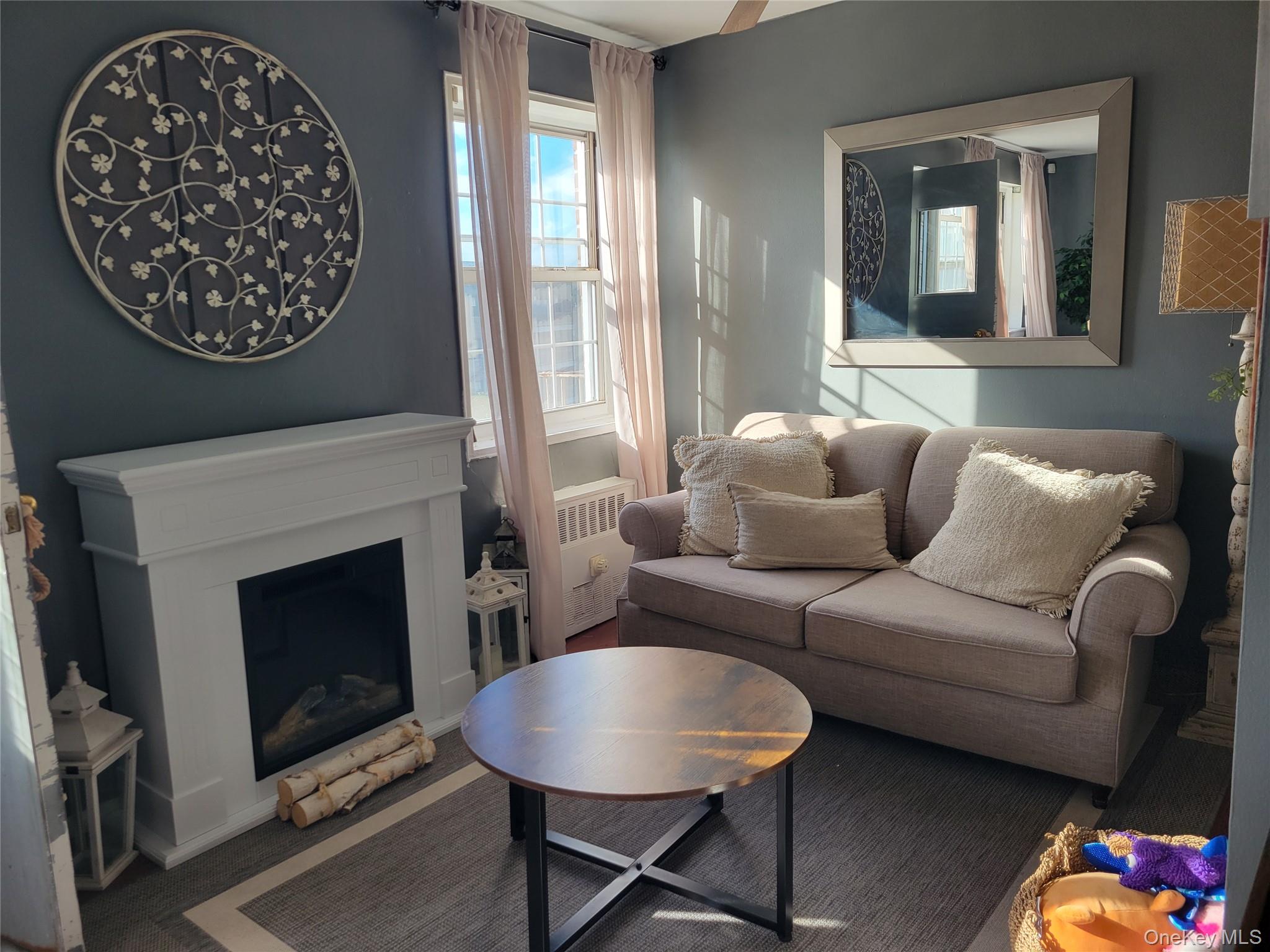 84-39 153rd Avenue, Unit 6L photo 3