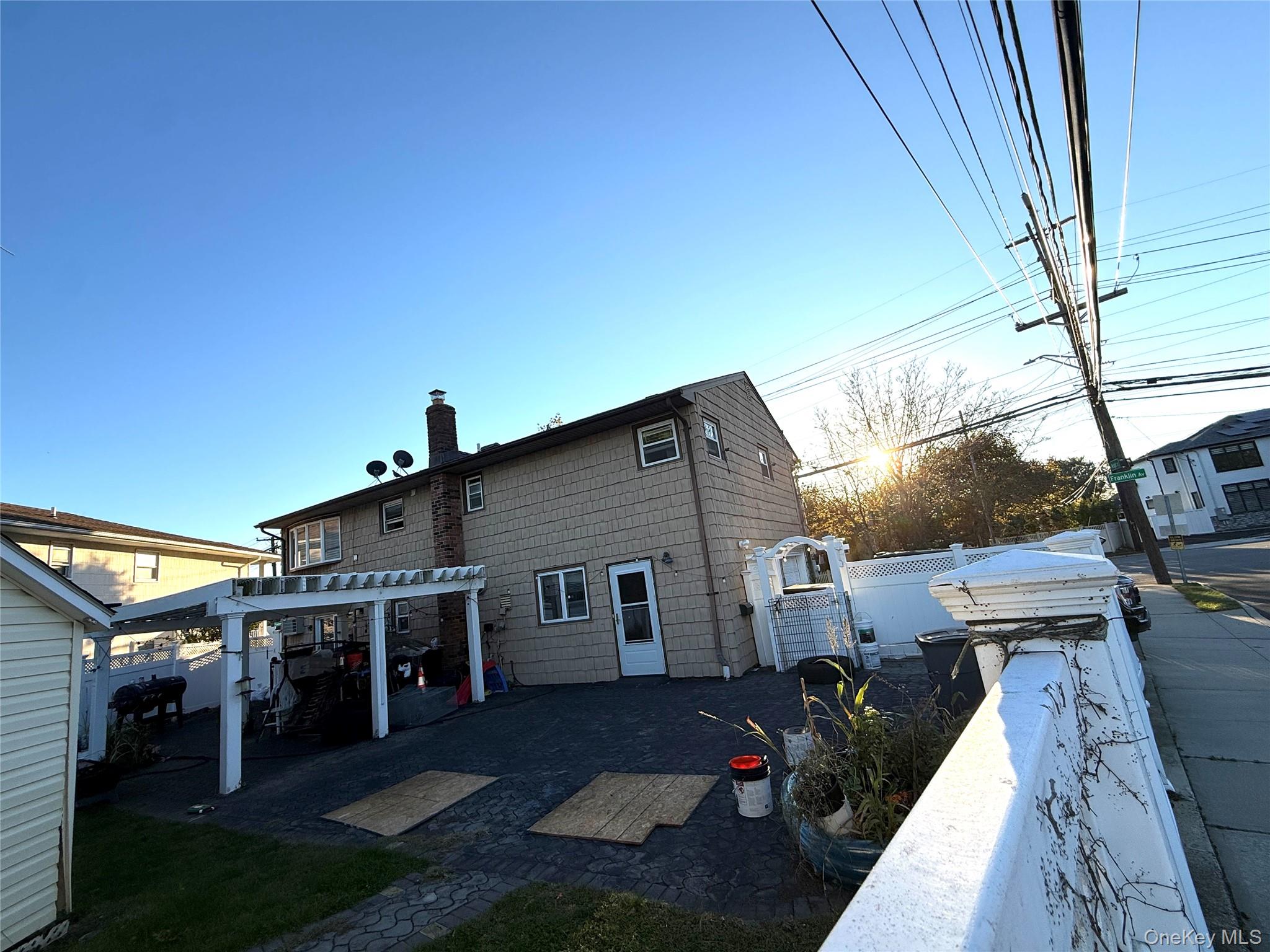 1111 Franklin Avenue – For Sale photo 6