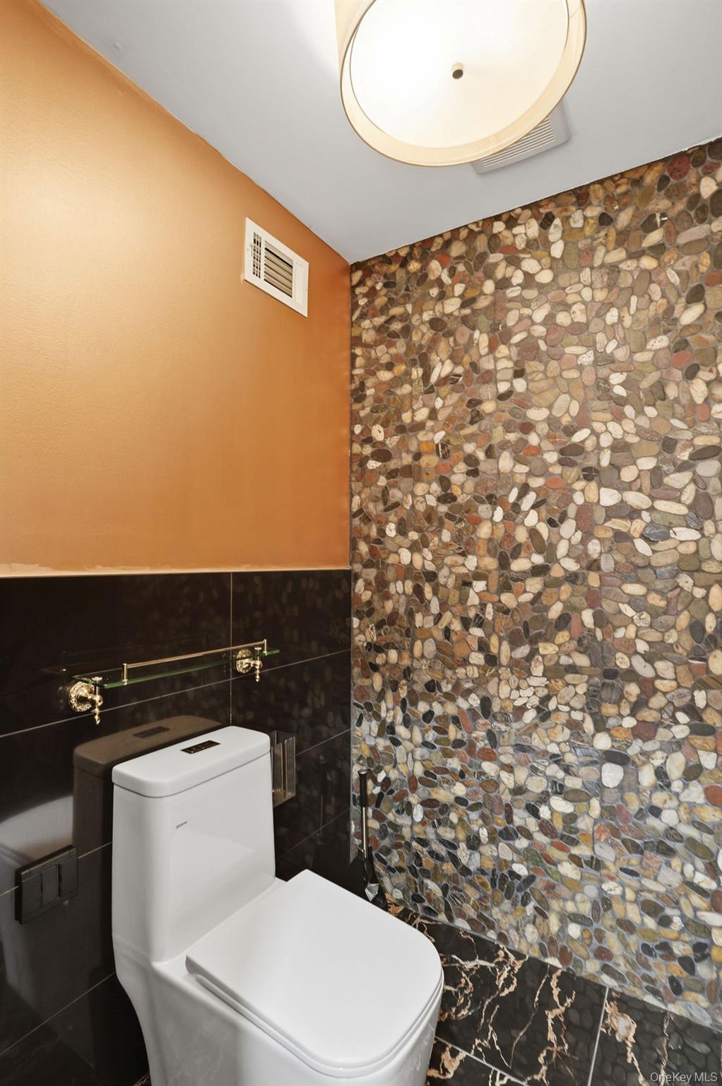 20 Algonquin Circle – For Sale photo 17