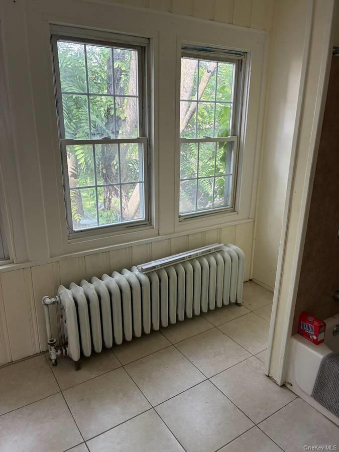 238 Broadway – For Rent photo 4