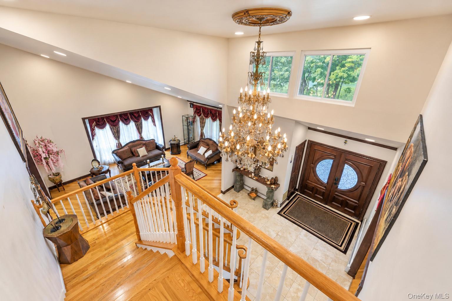 310 Willis Avenue – For Rent photo 13