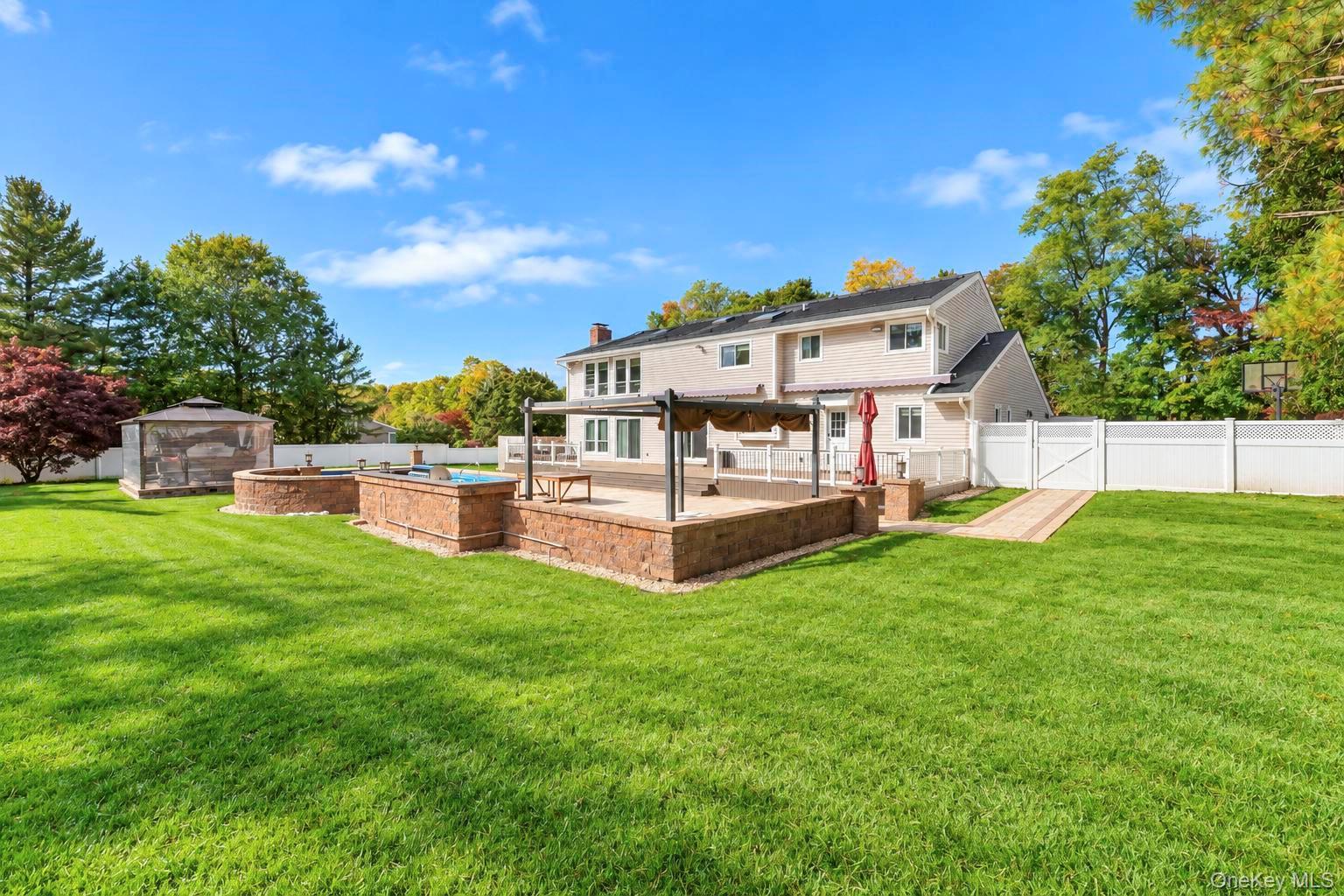 310 Willis Avenue – For Rent photo 48