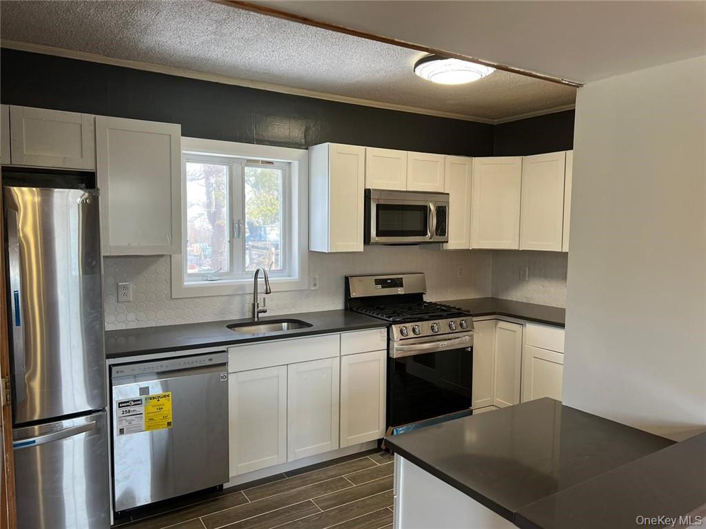 812 Tower Avenue – For Sale photo 11