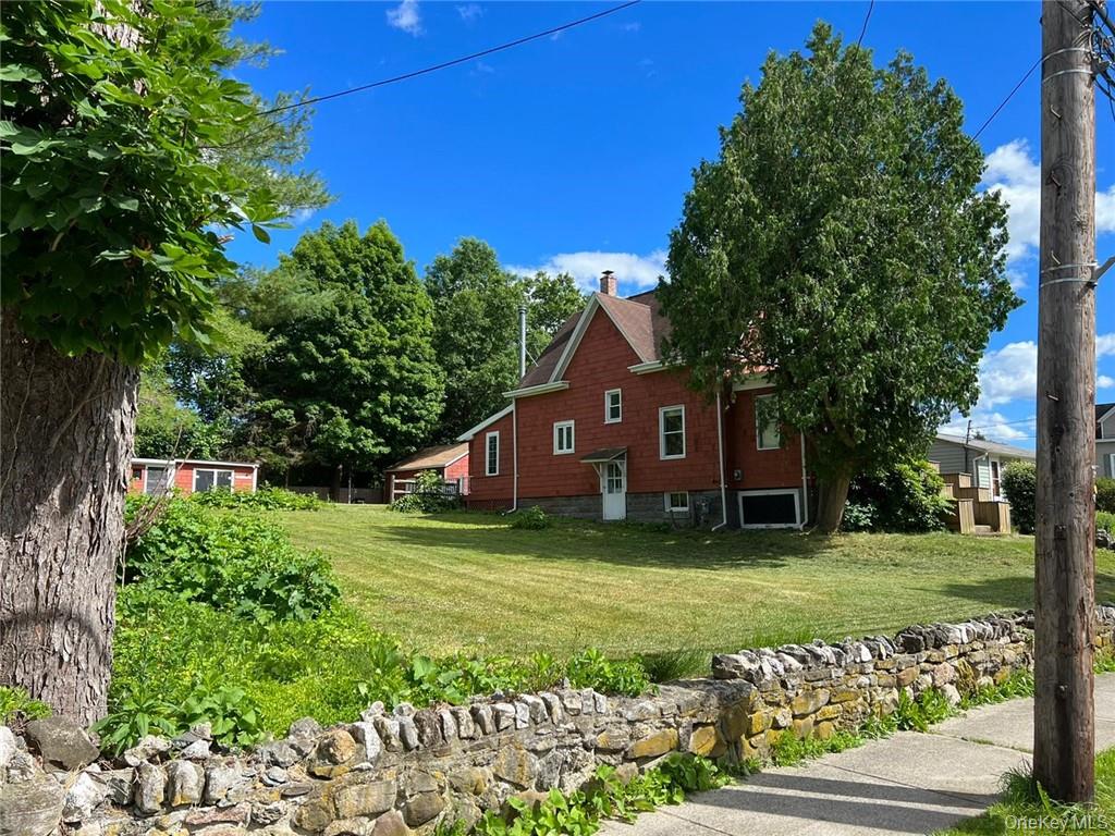 812 Tower Avenue – For Sale photo 7
