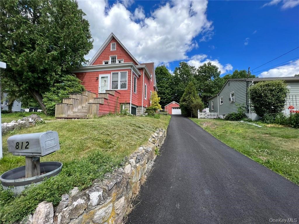 812 Tower Avenue – For Sale