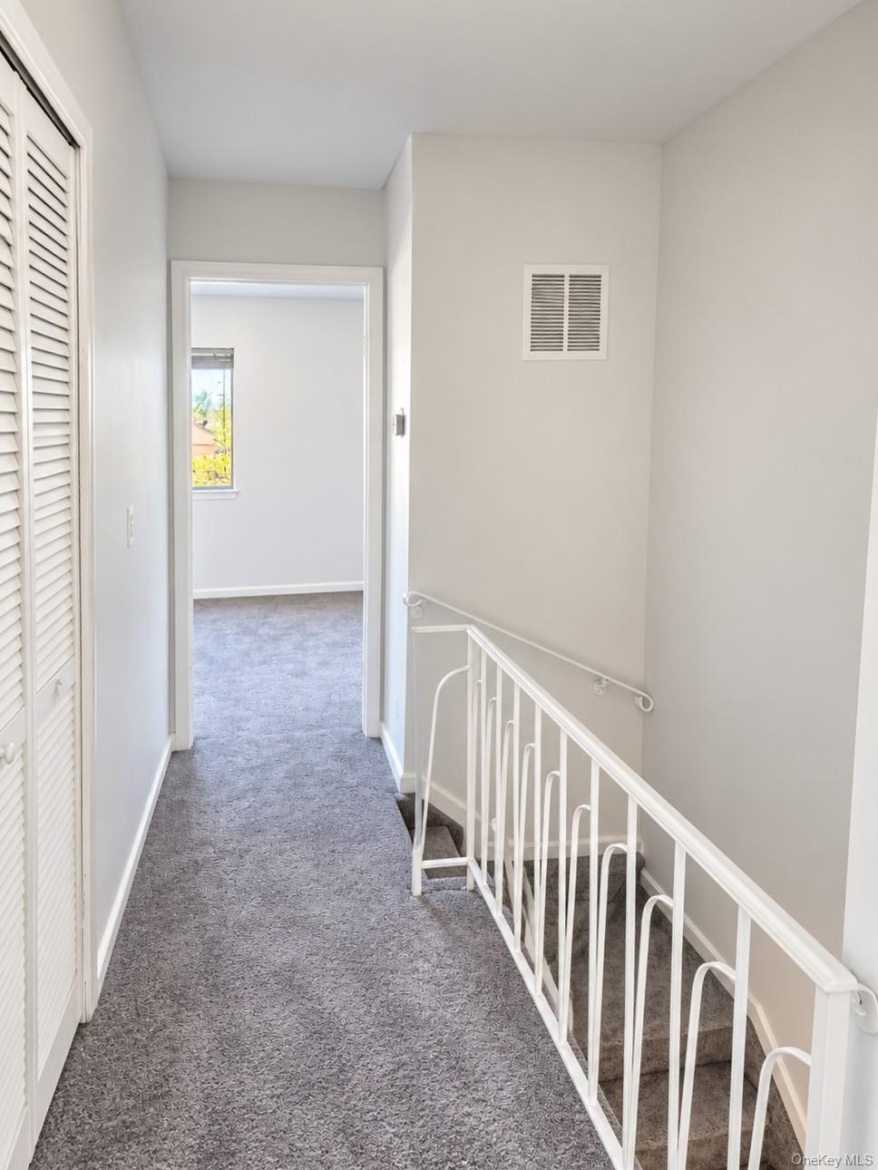 971 W Fingerboard Road, Unit 971 photo 12