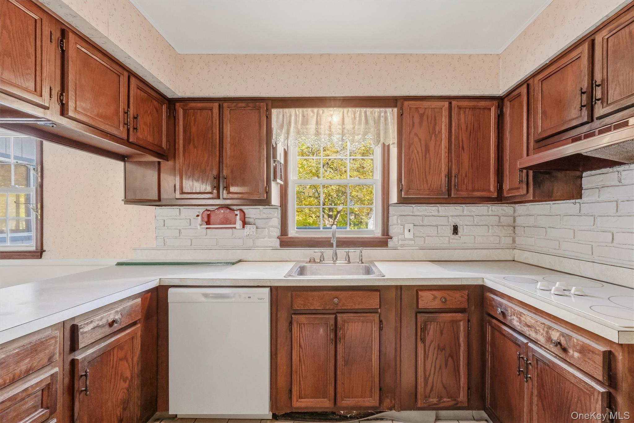 13 Mermaid Road – For Sale photo 9