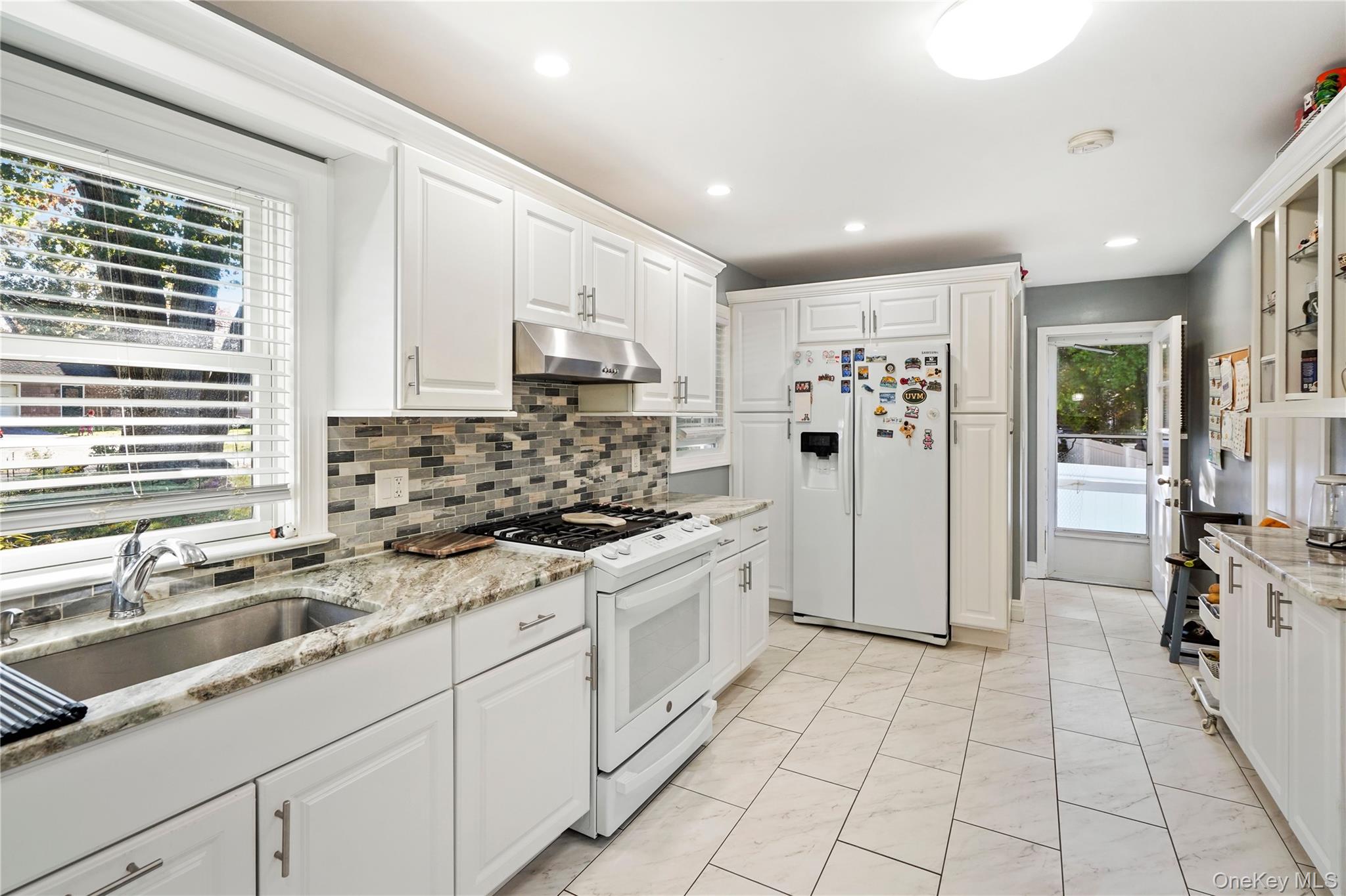 1 Van Alstine Avenue – For Sale photo 5