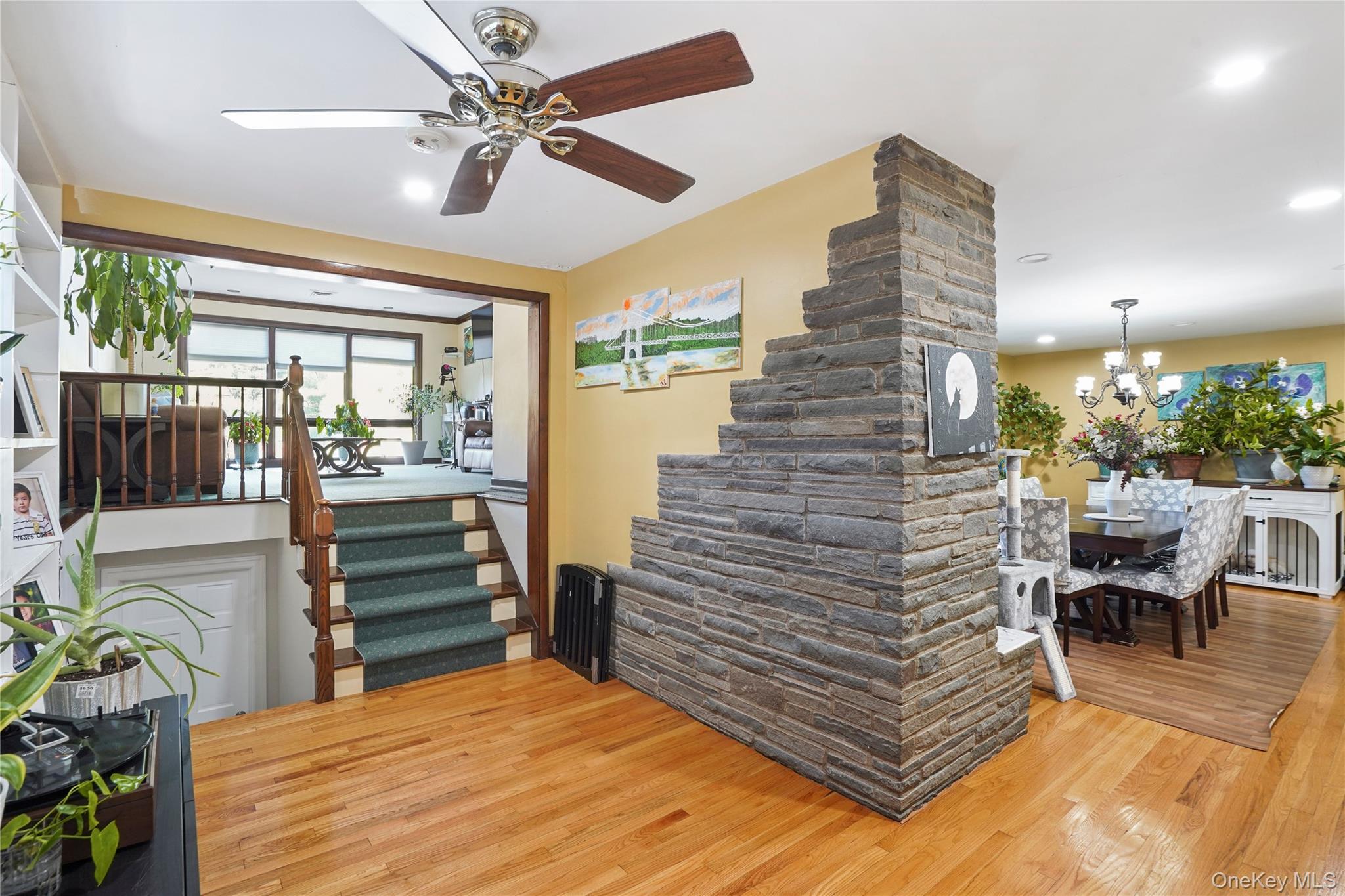 1 Van Alstine Avenue – For Sale photo 10