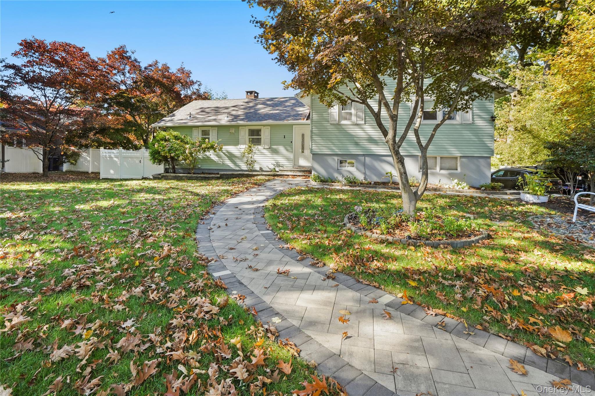 1 Van Alstine Avenue – For Sale