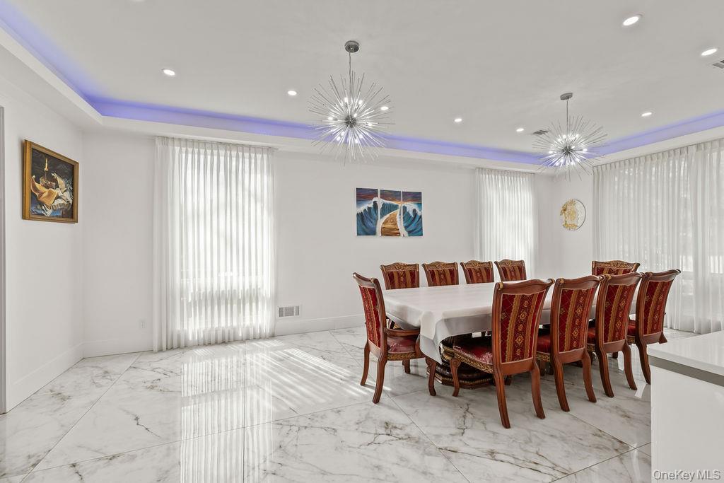 5 Blue Bird Road – For Sale photo 15