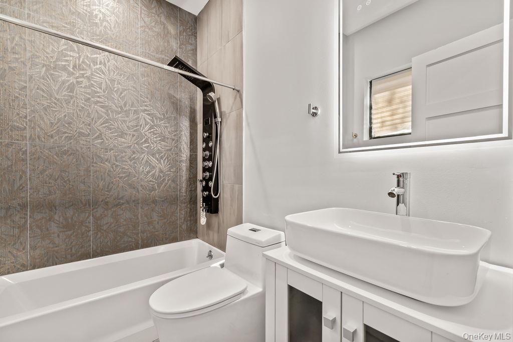 5 Blue Bird Road – For Sale photo 31