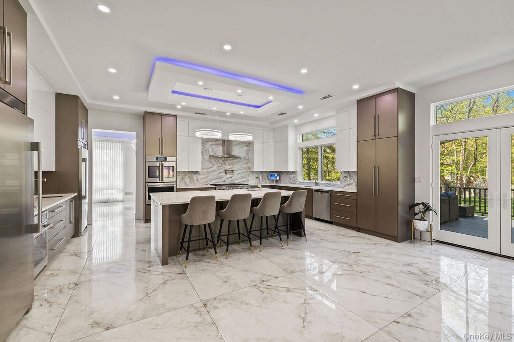 5 Blue Bird Road – For Sale photo 8