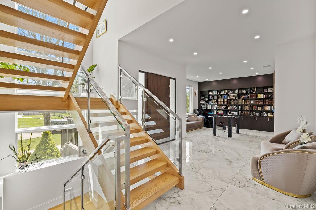 5 Blue Bird Road – For Sale photo 5