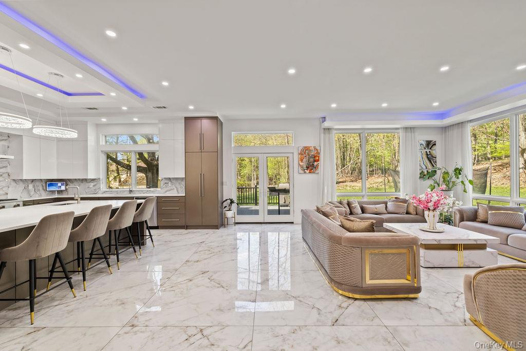 5 Blue Bird Road – For Sale photo 12