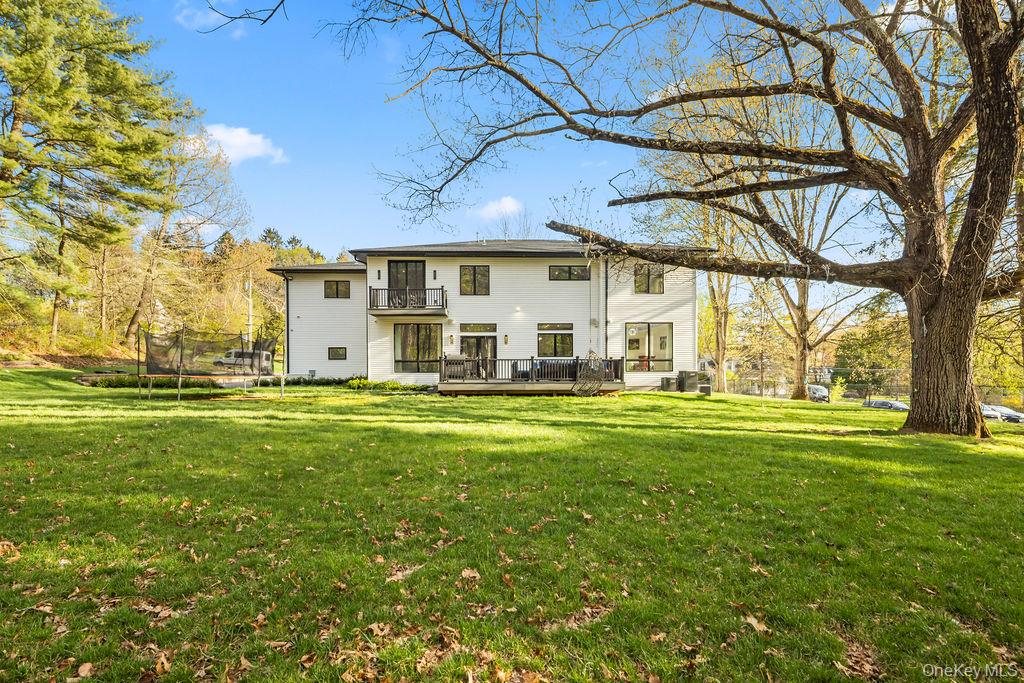 5 Blue Bird Road – For Sale photo 43