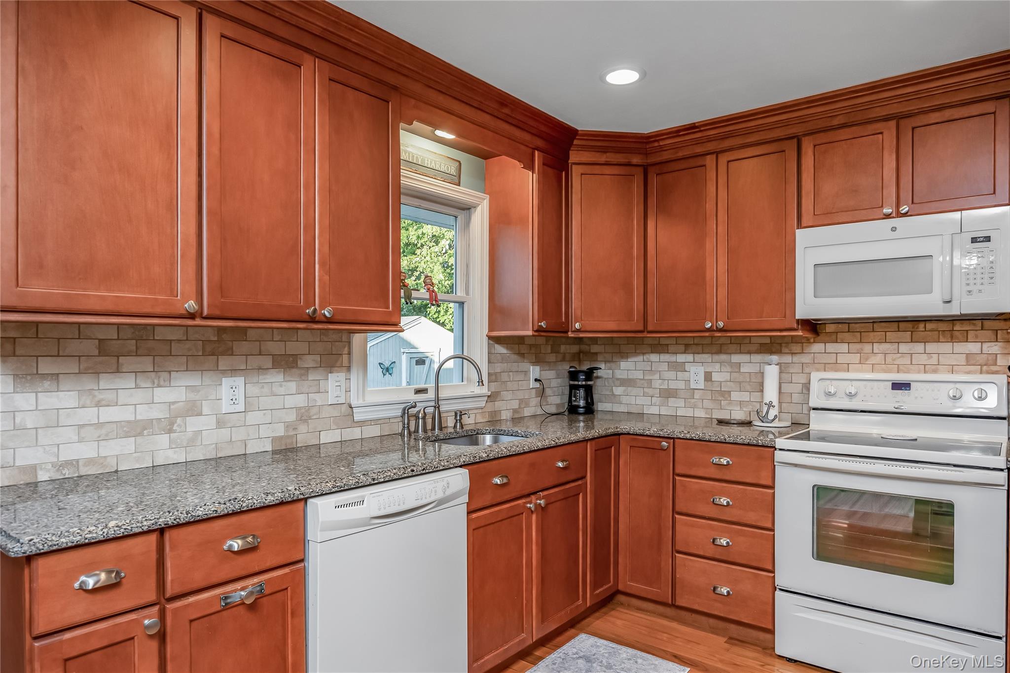45 Charleston Drive – For Sale photo 11