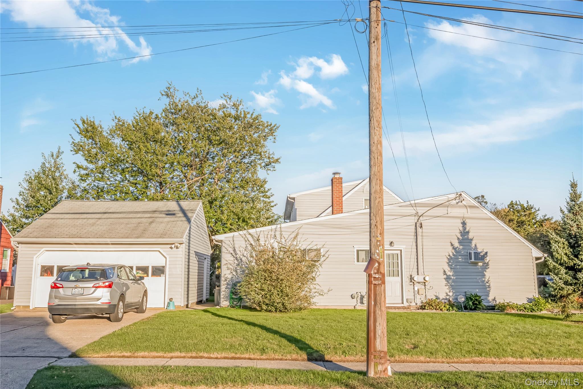 45 Charleston Drive – For Sale photo 4