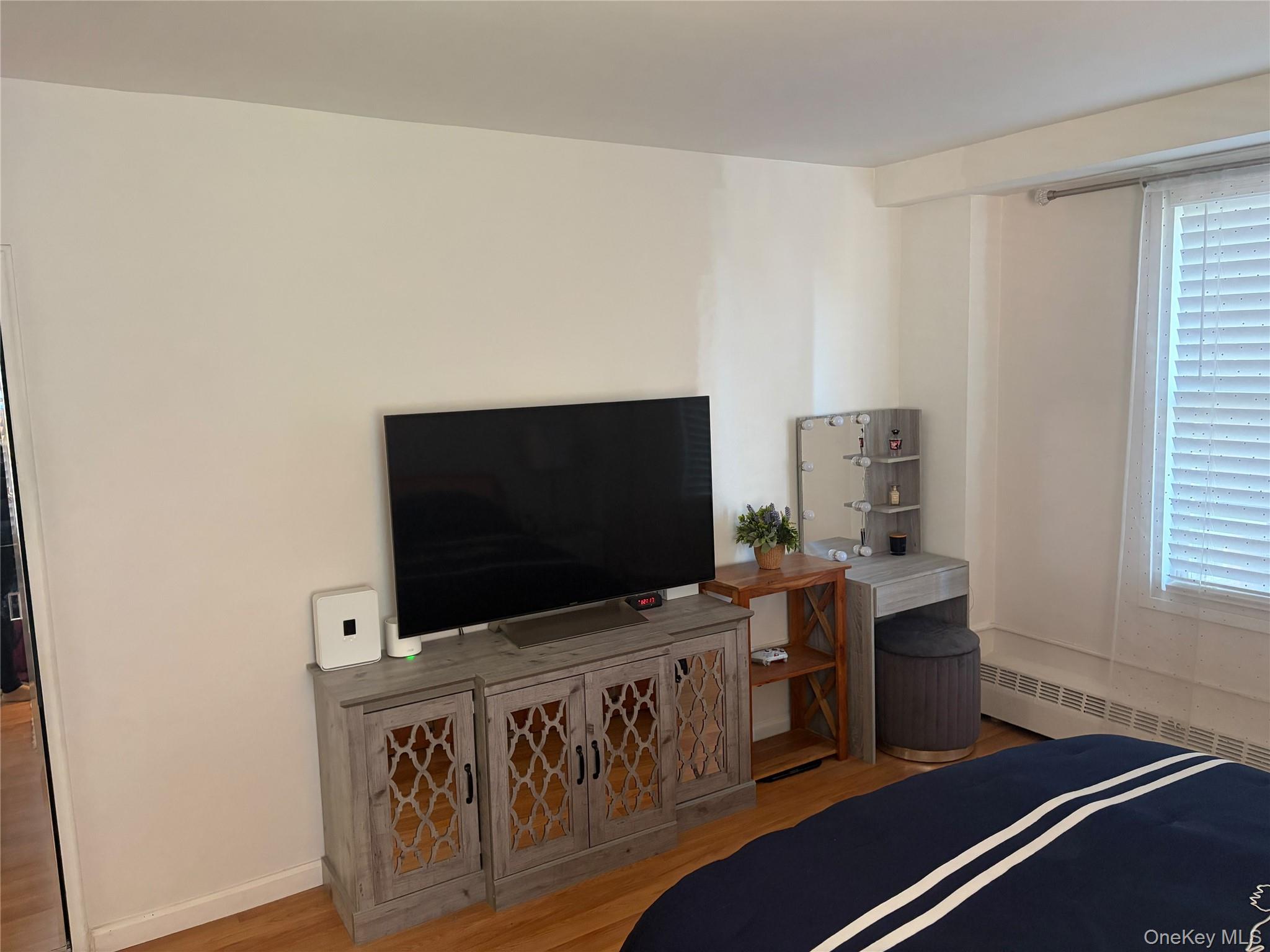 97-10 62nd Drive, Unit 5j photo 5
