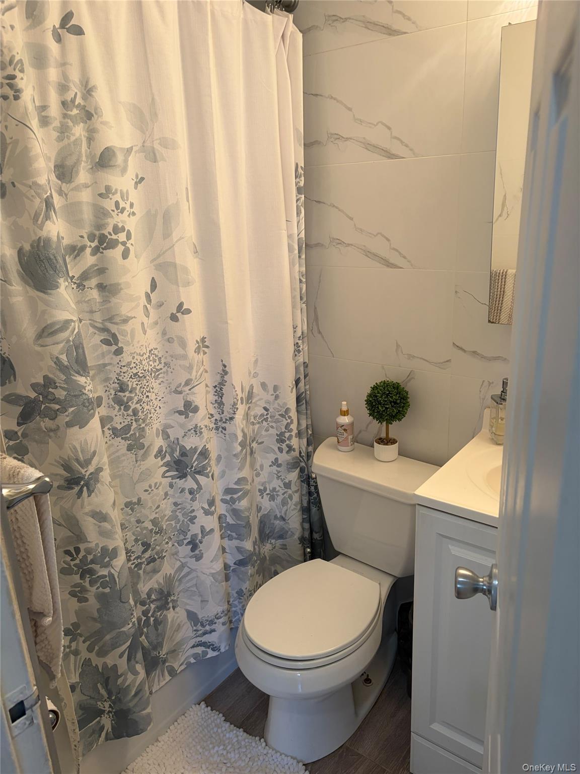97-10 62nd Drive, Unit 5j photo 12