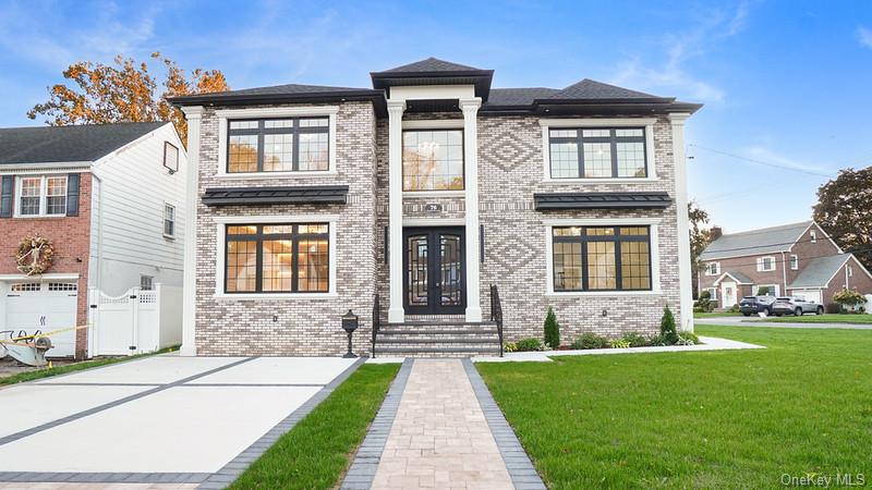 96 Gerard ave W – For Sale