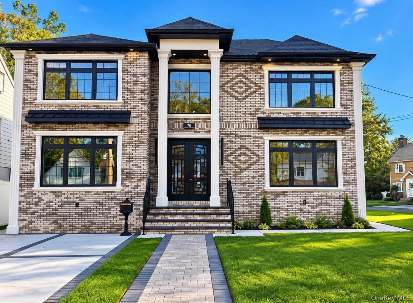 96 Gerard ave W – For Sale