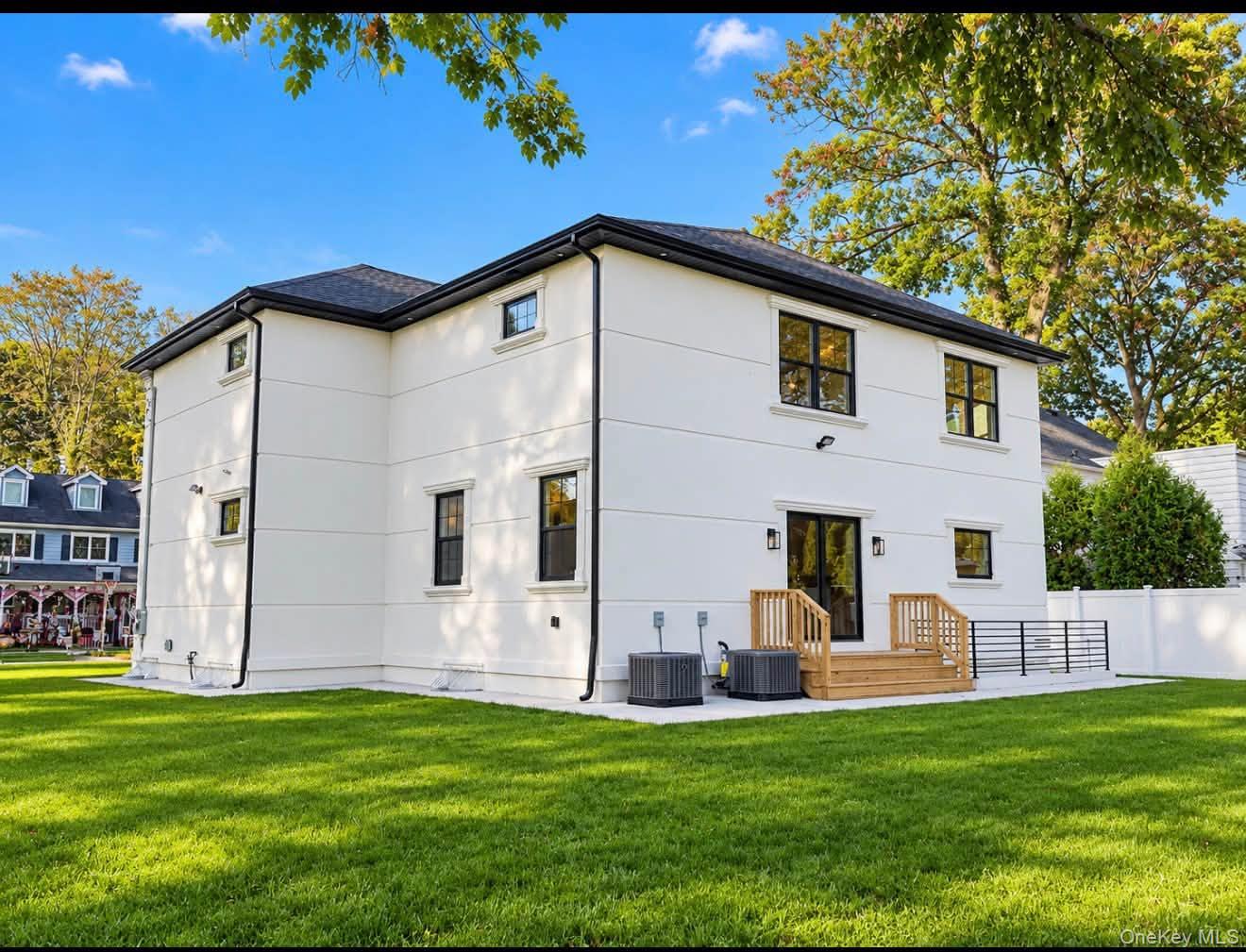 96 Gerard ave W – For Sale photo 3