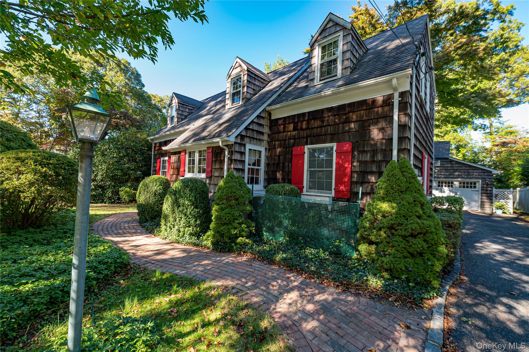 103 Emerson Street – For Sale