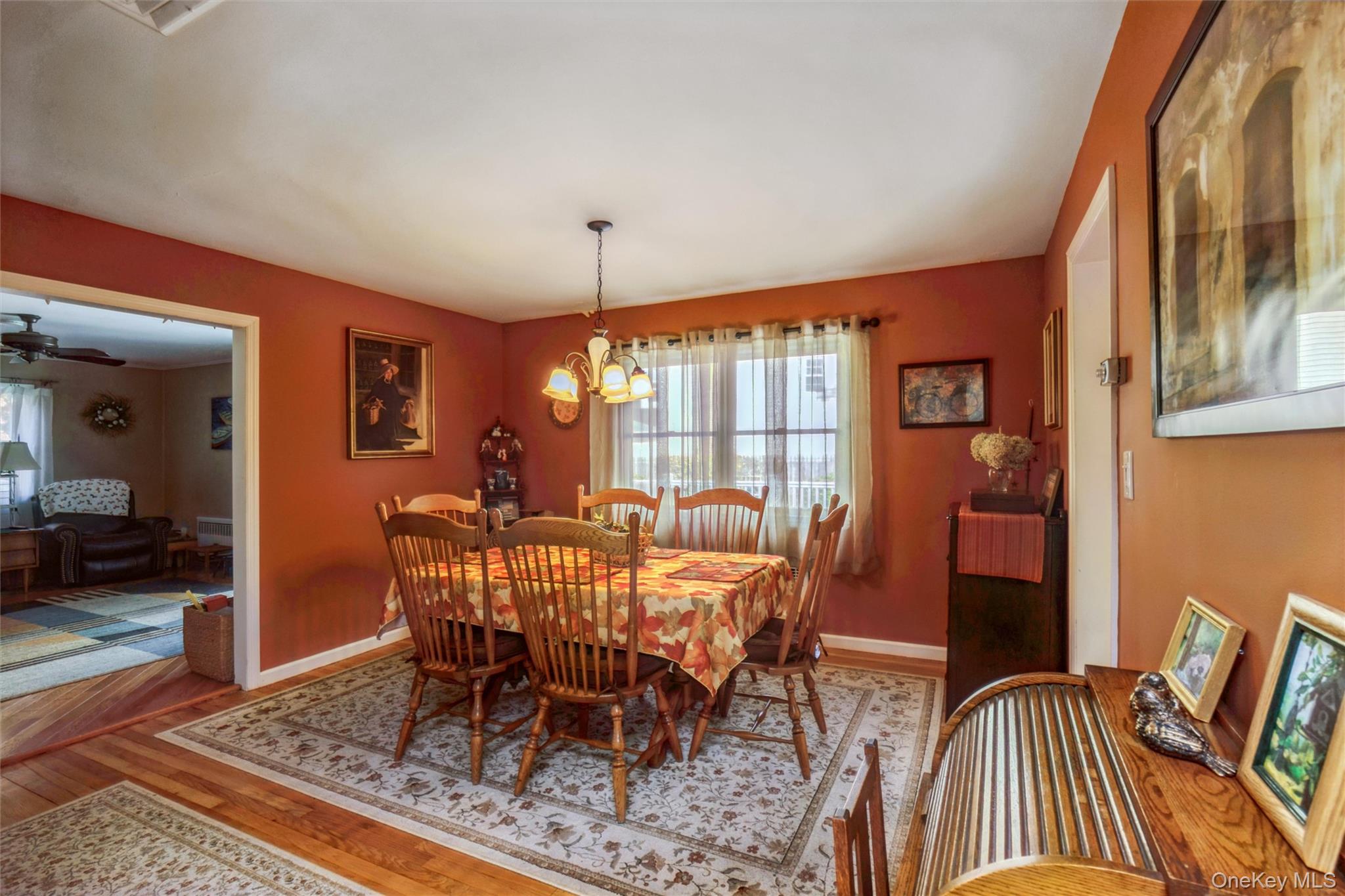 26 Iroquois Avenue – For Sale photo 8