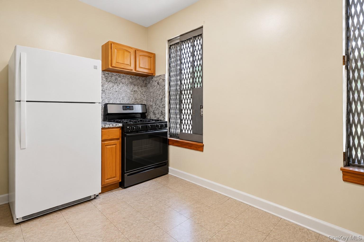309 Bedford Park Boulevard – For Sale photo 27