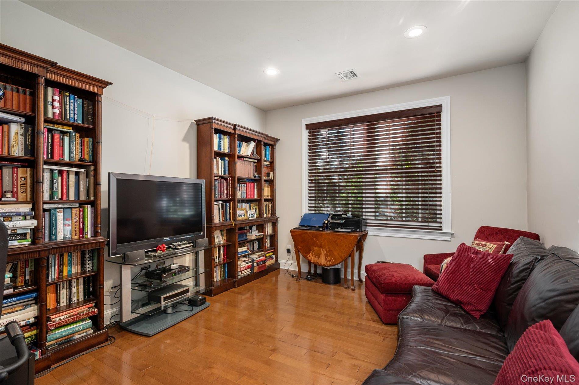 387 Altessa Boulevard – For Sale photo 9