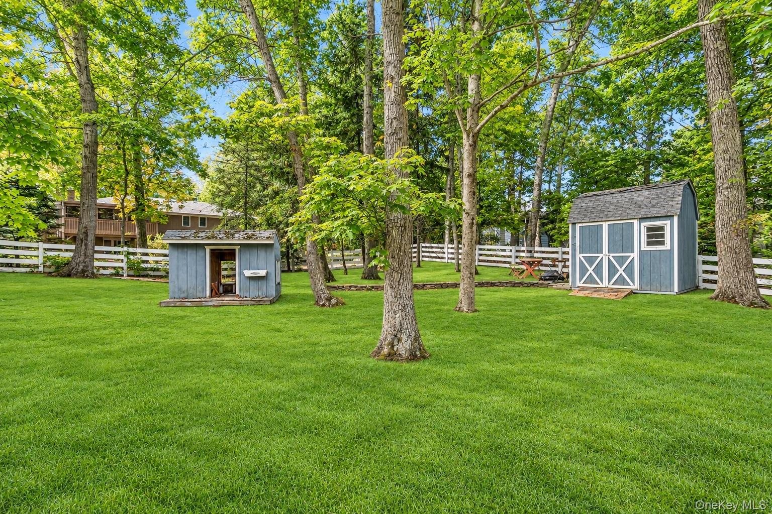 5200 Pequash Avenue – For Sale photo 26