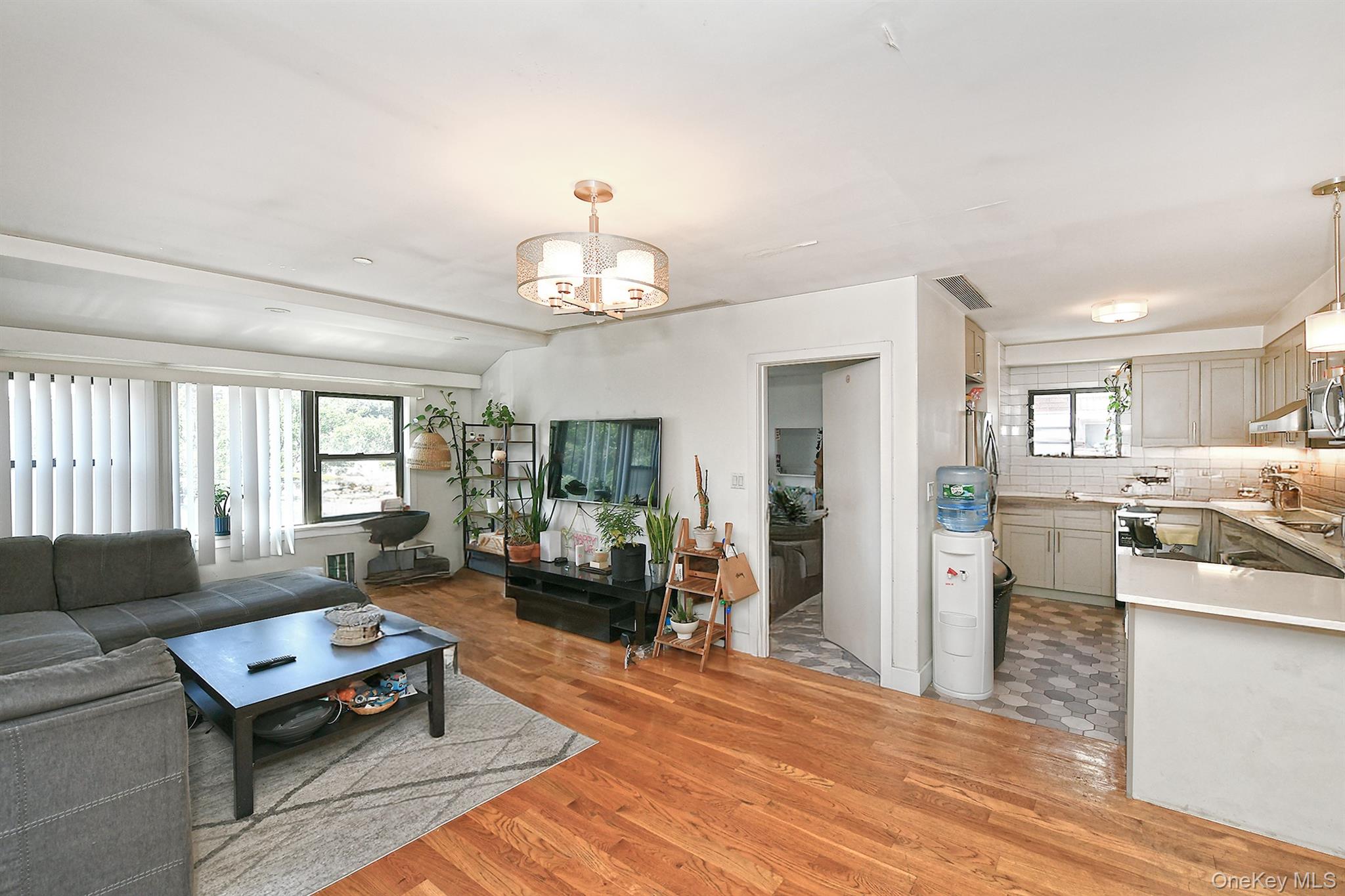 60-11 39th Avenue – For Sale photo 22
