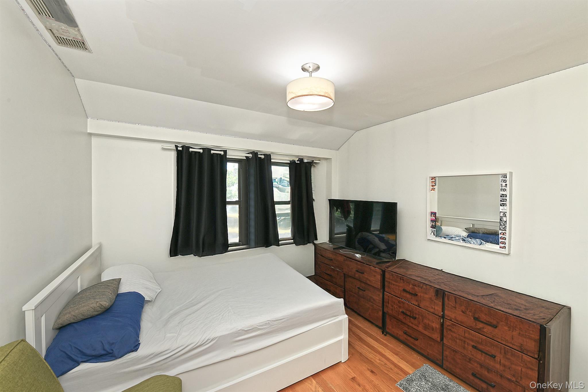 60-11 39th Avenue – For Sale photo 31