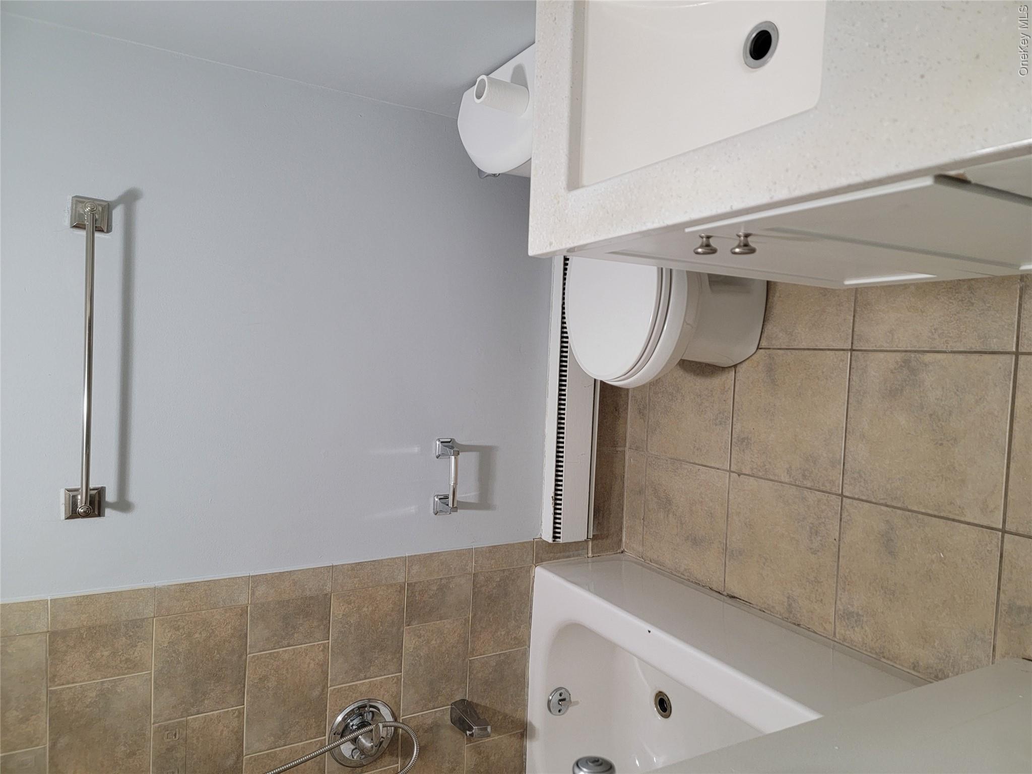 150-08 10th Avenue – For Sale photo 6