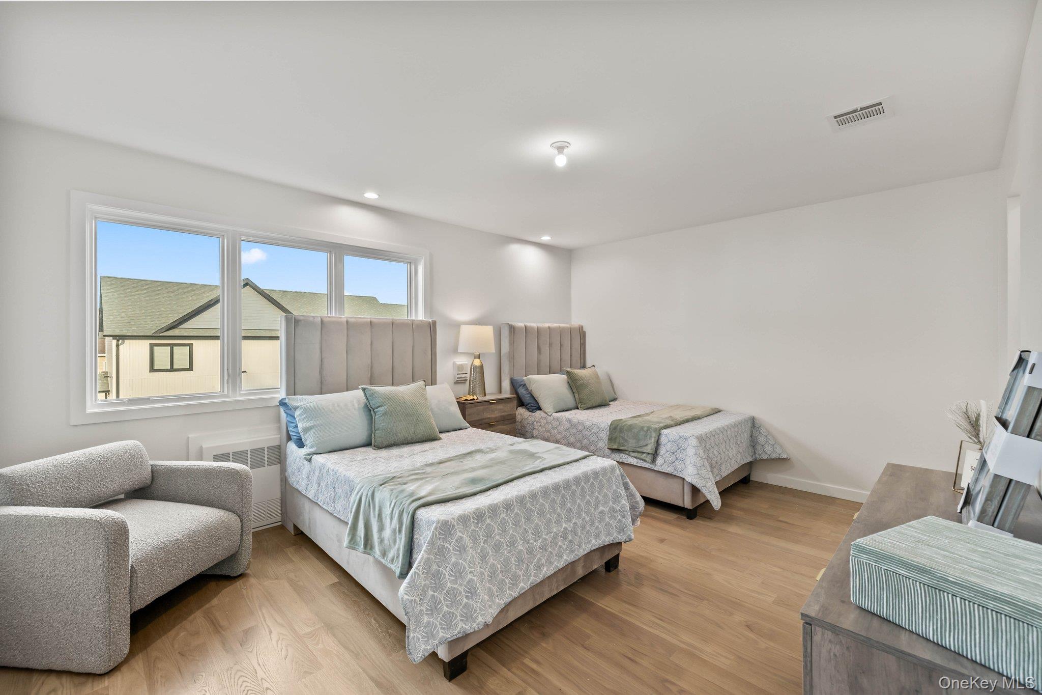 470 W Central Avenue, Unit 205 photo 23
