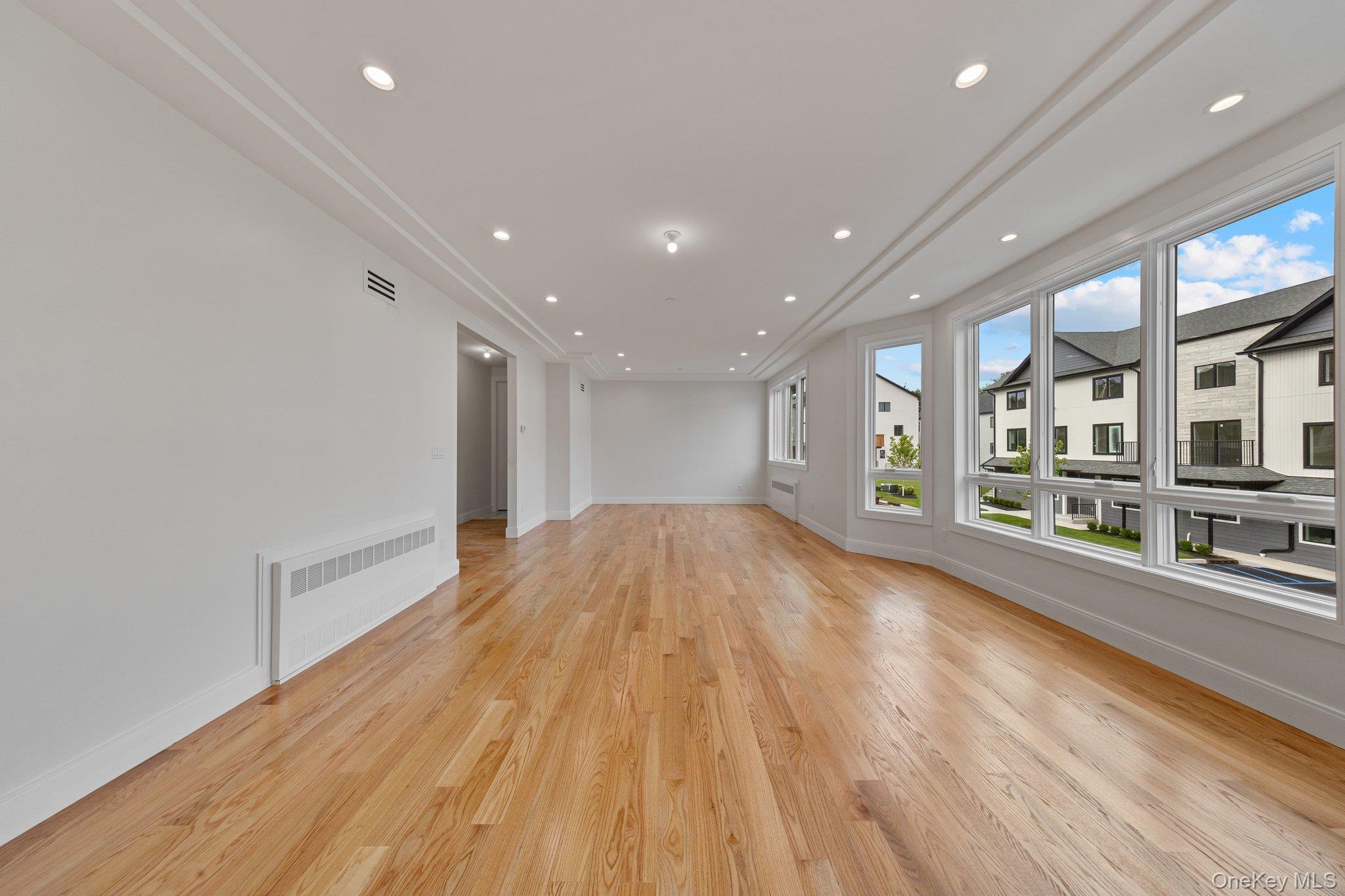 470 W Central Avenue, Unit 205 photo 16